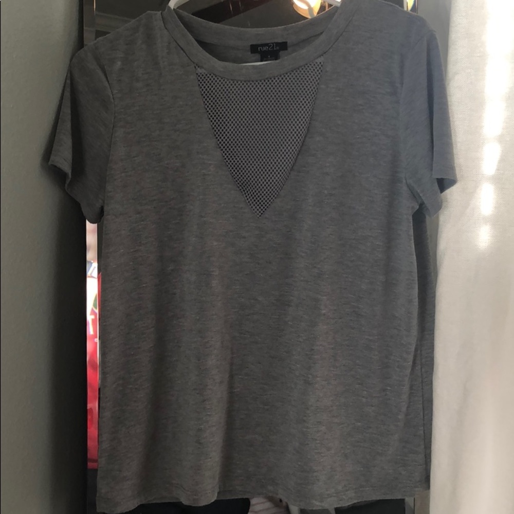 gray t